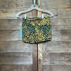 Fleo women's athletic/gymnastics/tumbling shorts XS sunflower pattern NWT